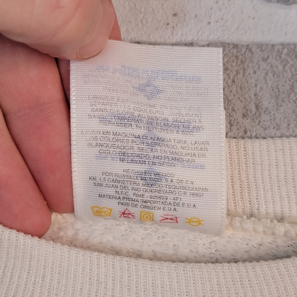 Cacun Embroidered Vintage Grandma Sweatshirt Crewneck Women's Size L - Picture 6 of 16